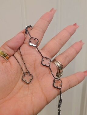 Delicate Stainless Steel Black Clover Link Necklace and Bracelet Set